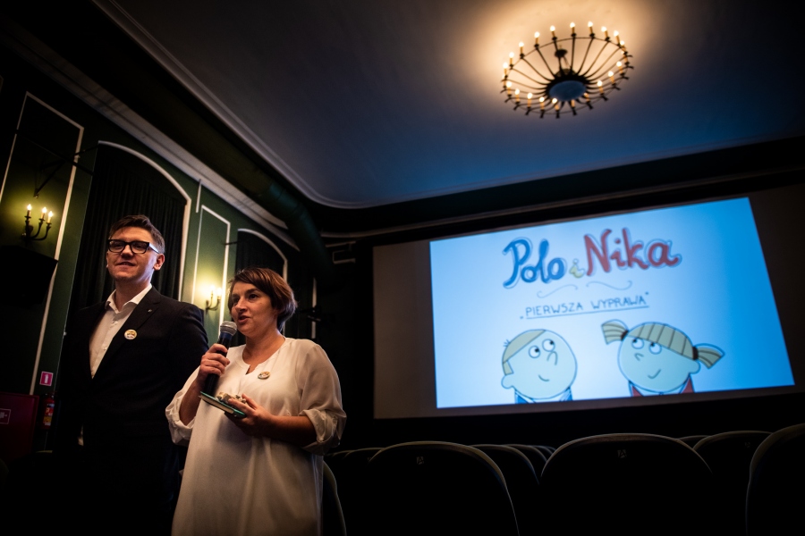 "Polo i Nika" zabierają dzieci w podróż śladem polskiej kultury za granicą 