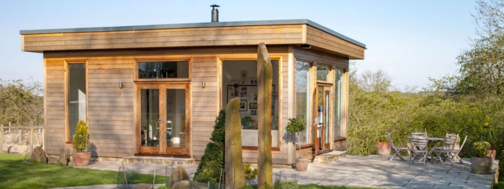Fundamenty domu z drewna: wybór najlepszej podstawy na domki letniskowe