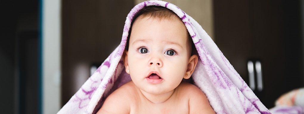 Jak radzić sobie z przeziębieniem u niemowlaka? Proste sposoby na szybkie i skuteczne opanowanie infekcji.