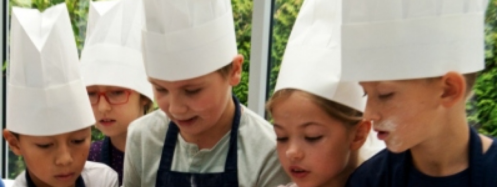 Letnia Akademia Kulinarna - warsztaty kuchni staropolskiej dla rodzin z dziećmi