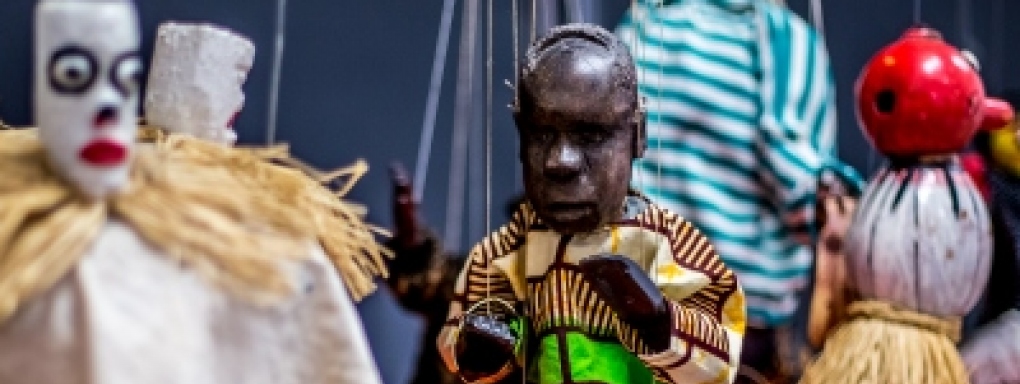 Kono Donkili - wystawa poświęconą afrykańskiemu teatrowi lalek