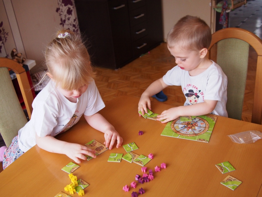 Rodzinka wygrywa - konkurs fotograficzny dla planszówkowiczów (Zakończony)