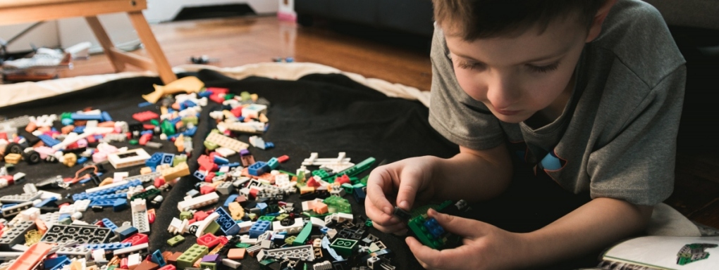 Dlaczego powinnaś kupić swojemu dziecku klocki LEGO?