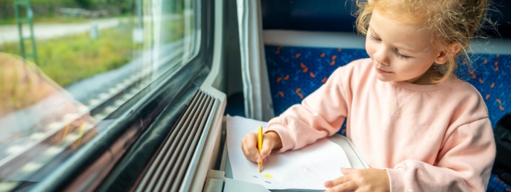 Bilet na pociąg dla dziecka - jakie ulgi przysługują w zależności od wieku?