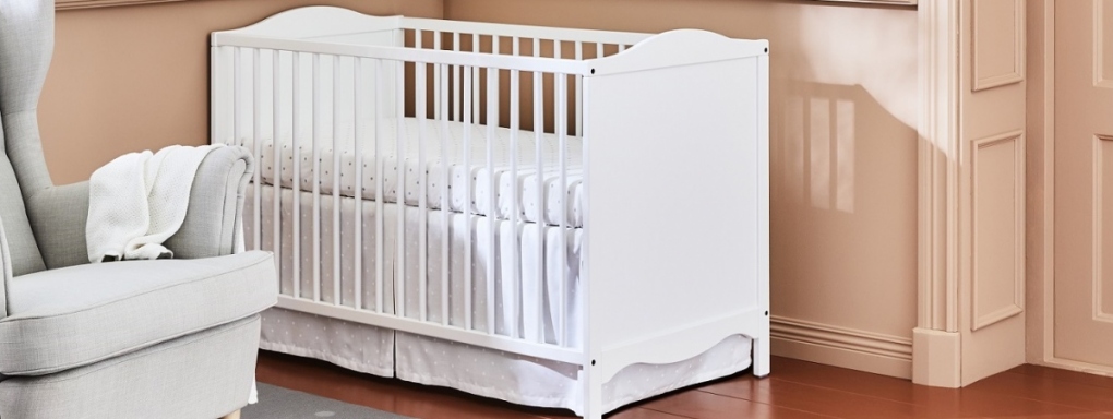 Jakie łóżeczko wybrać dla niemowlaka?
