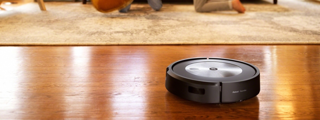 Przyjaciel każdego rodzica: iRobot Roomba serii j7