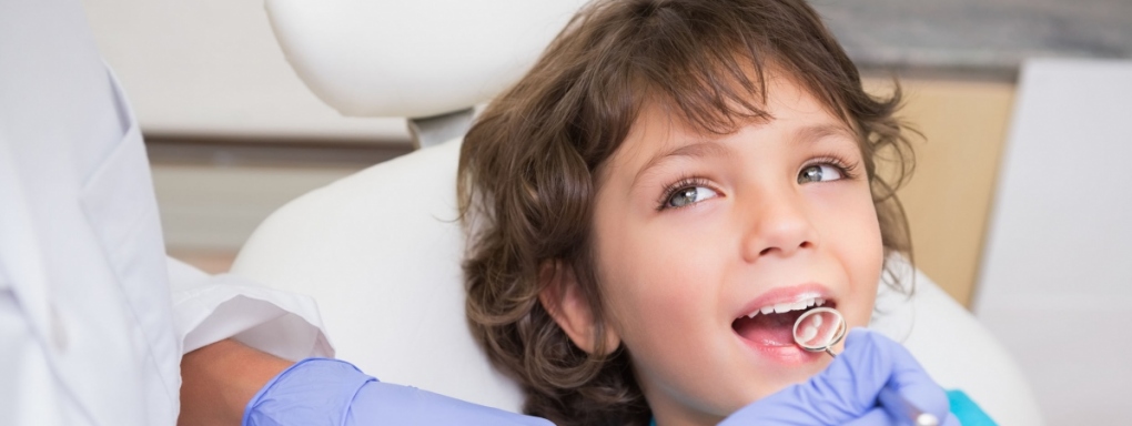 Pierwsza wizyta u stomatologa - jak przygotować i zachęcić malucha?