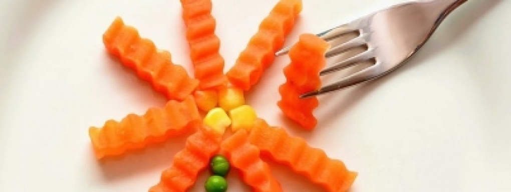 Jak przekonać dziecko do jedzenia warzyw? 