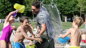 10 najlepszych wodnych zabaw na lato