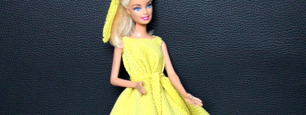 Sukienka dla lalki Barbie - bez szycia