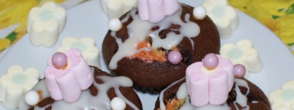 Muffinki z piankami lub z różowym lukrem