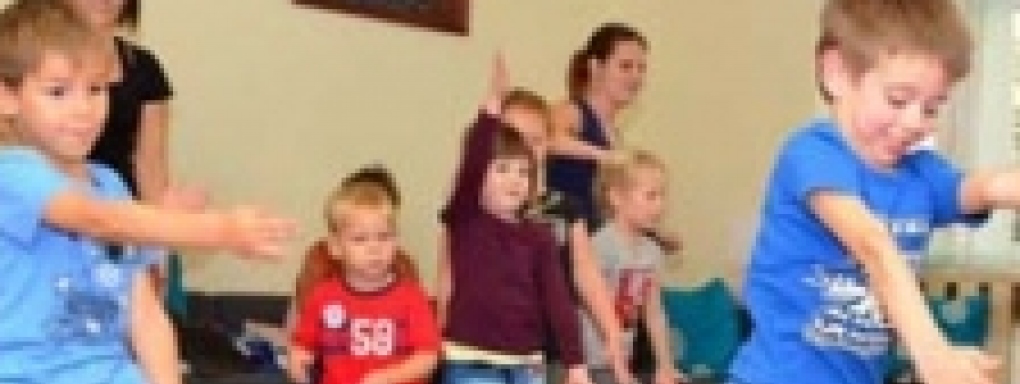 Zajęcia gimnastyczno-sportowe dla dzieci przedszkolnych