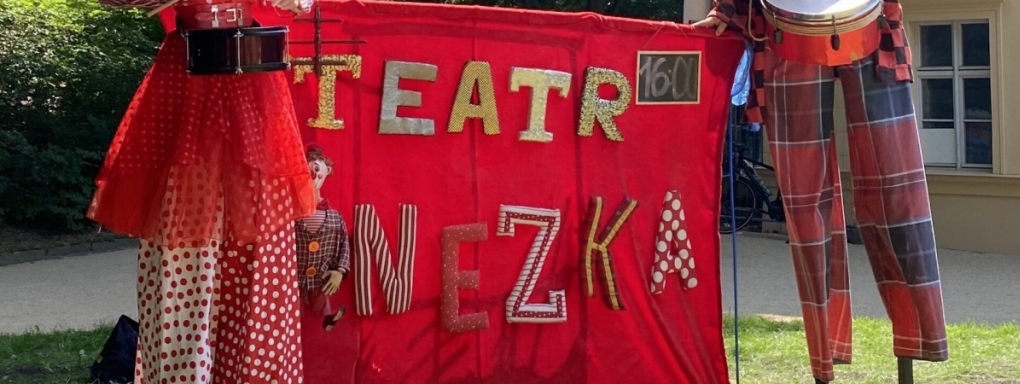 PurimSzpil Clowna Pinezki – teatrzyk marionetkowy nie tylko dla dzieci